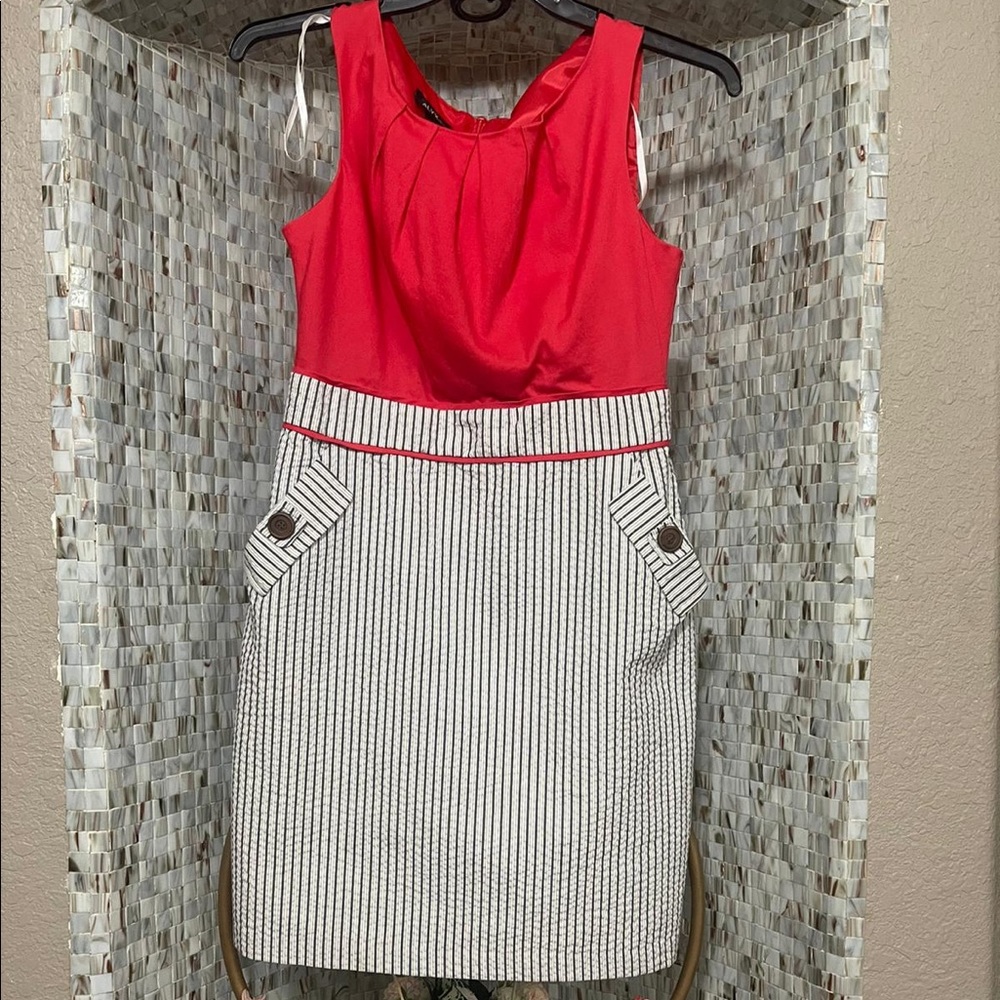 Chic Red and White Striped Midi Dress